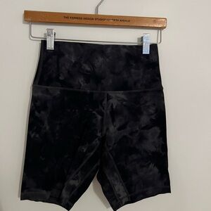 Lulu Align Biker Shorts